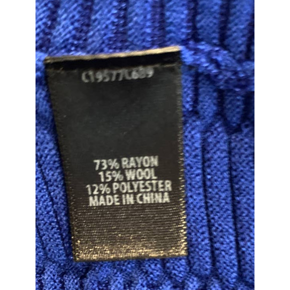 ST. JOHN COLLECTION  Architectural Ottoman Knit Jacket  in Vivid Blue (6) - Picture 9 of 10